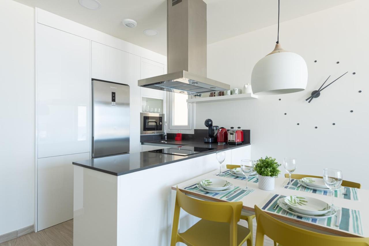 Elegant Living With Great Views Of Las Canteras Beach Las Palmas Buitenkant foto